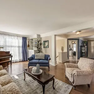 https://desired-suite-in-south-end-halifax.halifax-hotels.org