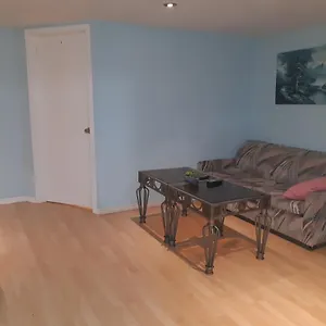Mcmaster Guest house